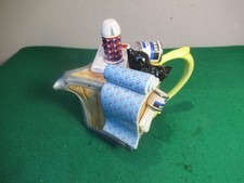 The Teapottery. 'Wallpapering'