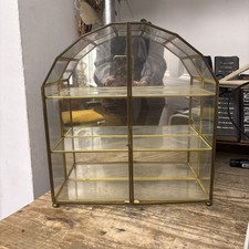 Glass & Mirror Display