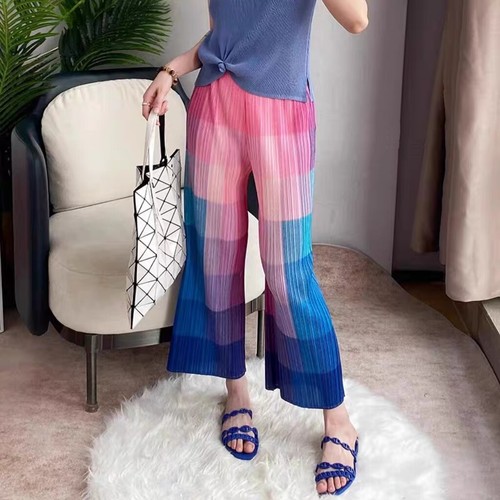 Pleats please issey style - pleats,