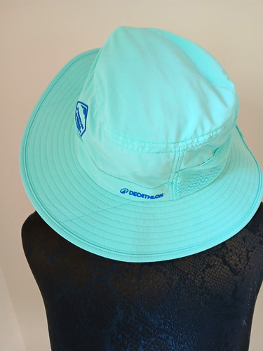 Decathlon wide brimmed sun - wide, hat
