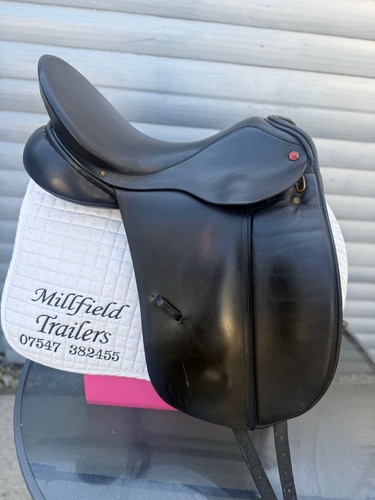 Albion slk dressage saddle - dressage,