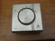 vintage sunvic TLM  room