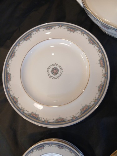 Pieces royal doulton - 2,