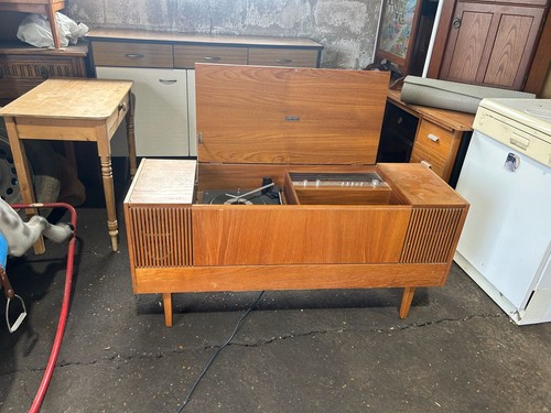 Ferguson solid state vintage - state,