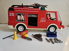 Playmobil 3880 Fire Engine 26 & Figures