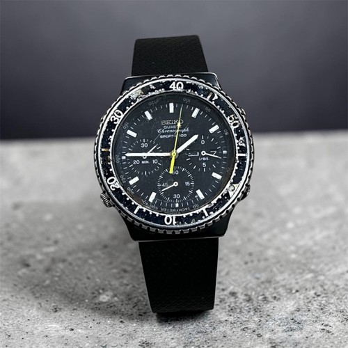 Seiko quartz chronograph - seiko,