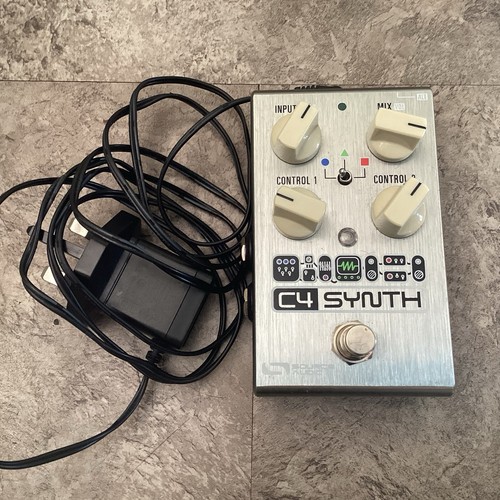 Source audio synth - pedal,