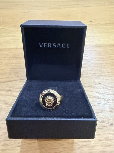 Versace medusa signet ring - versace,