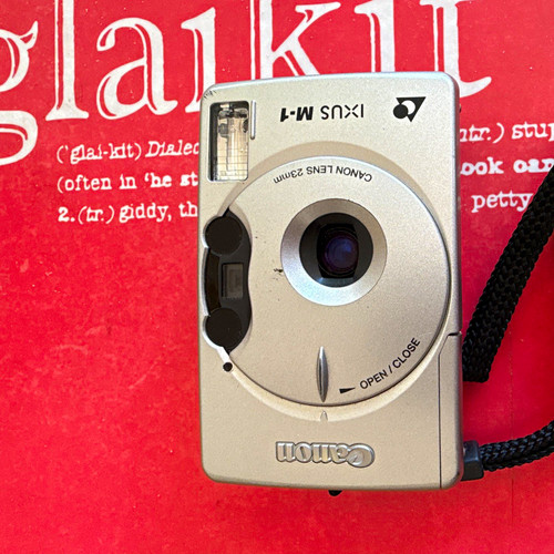 Canon ixus aps compact - canon,