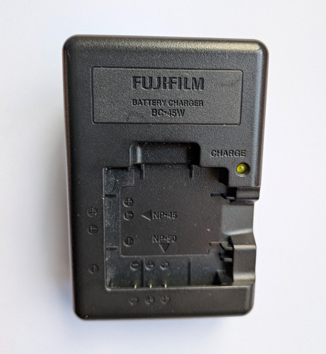 Fujifilm 45w battery - fujifilm,