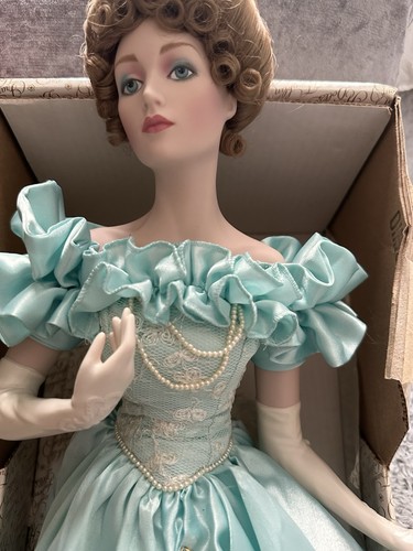 Franklin mint heirloom gibson - mint,