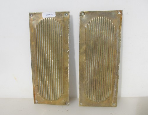 Victorian brass finger - finger, plates
