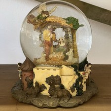 Nativity Snow Globe Musical Wide Resin Sankyo Manger Christ Jesus