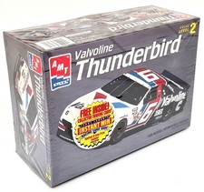 AMT 1/25 Ford Thunderbird #6