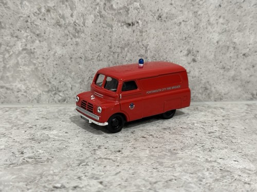 Corgi bedford van - bedford, ca