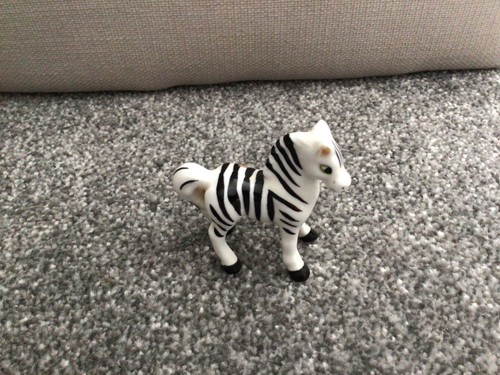 Vintage hand painted - hand, zebra