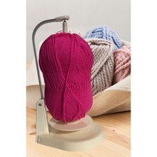Wool Jeanie Magnetic Yarn Spinner Holder for Knitting Crochet Ball Extra Spindle