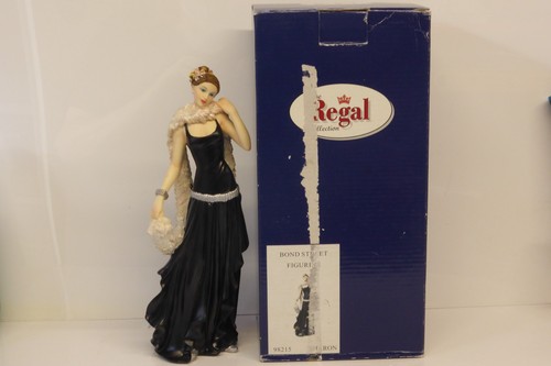 Regal bond street - street, figurine-