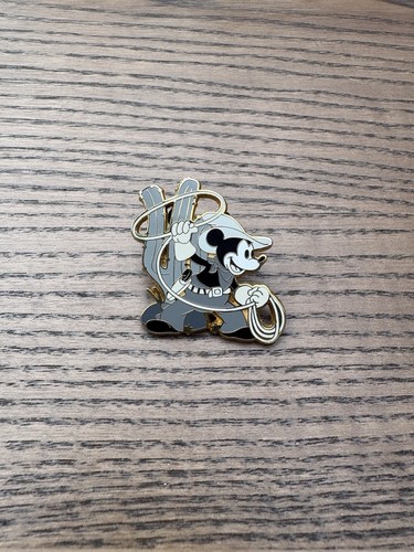 Mickey mouse cowboy with - mouse,