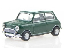 Mini Cooper Classic green -