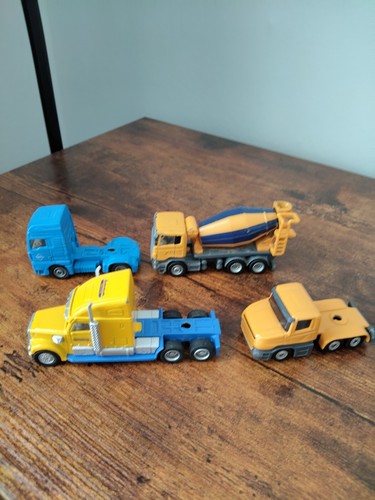 Siku model trucks inc - 4, new