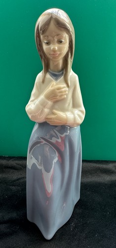 Nao lladro spanish girl - lladro,