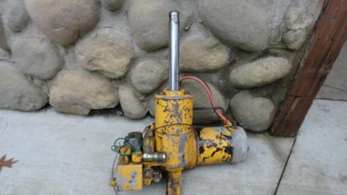 Meyer snow plow pump - plow,