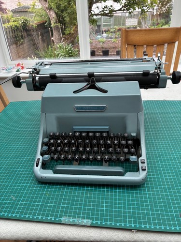 Imperial typewriter vintage - typewriter,