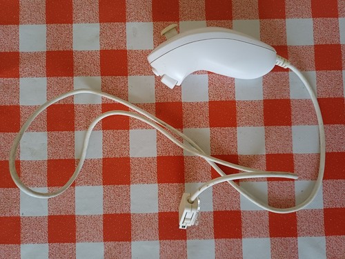 Nintendo wii nunchuck white - nintendo,