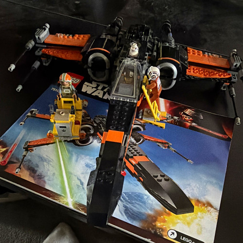 Lego star wars 75102 - star,