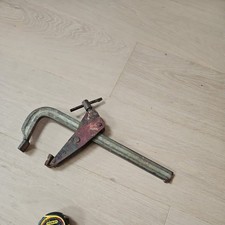 Heavy Duty Clamp  , Not CARVER