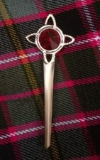 Scottish Kilt Pin Antique Finish Red Stone 4" Swirl Celtic Knot Pins & Brooches