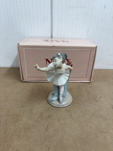 Lladro nao porcelain - nao, figurine