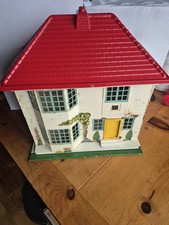 Triang Dolls House No.50