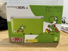 Nintendo 3DS XL Yoshi Special