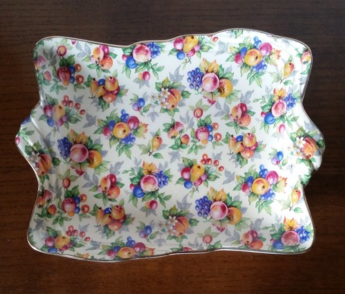 Vintage chintz pattern royal - vintage,