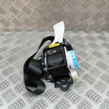 TOYOTA YARIS CROSS XP210 Front