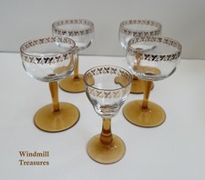 5 MISMATCHED VINTAGE AMBER