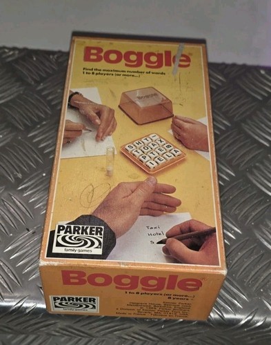 Vintage boggle board game - boggle, 1986