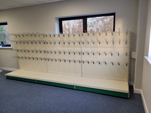Retail shop shelving run 3 - shop,