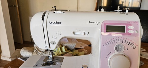 Brother innovis nv10 - innovis,