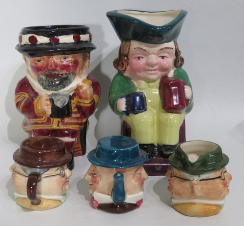 Toby jugs mini - jugs, of