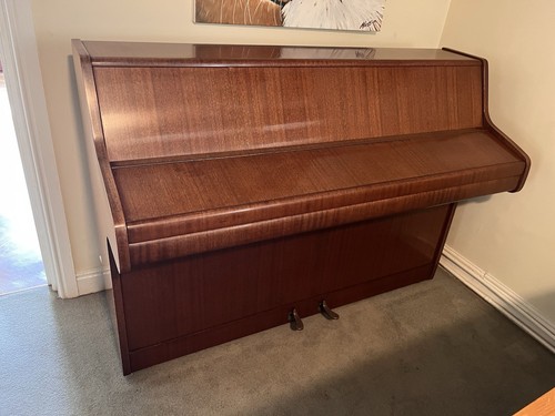 Bentley 1970 piano - 1970’, piano.