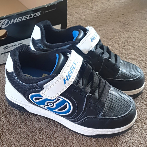 Heelys plus size 2 - x2, skate
