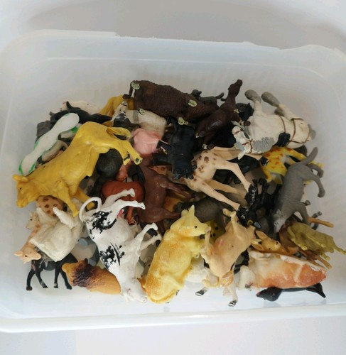 Box vintage toy farm - vintage,