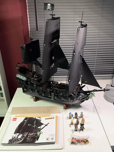 Lego captain jack sparrow - captain, sparrow's