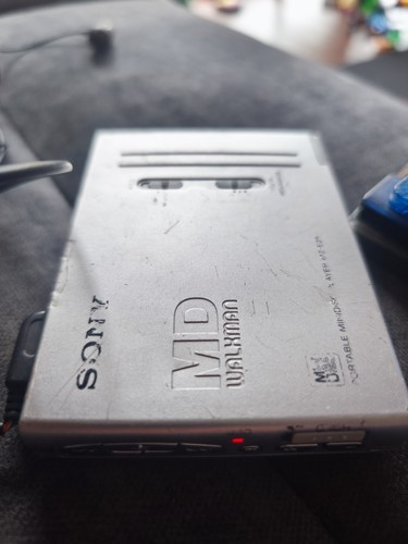 Sony e25 portable mini disc - sony,