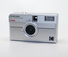 Kodak Ektar H35N Half Frame 35mm Film Reusable Silver Compact Camera Retro Vibes