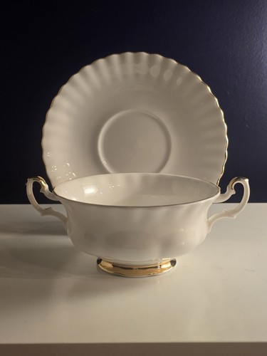 Royal albert val fine - royal, d'or