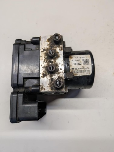 Honda accord viii abs pump - honda,